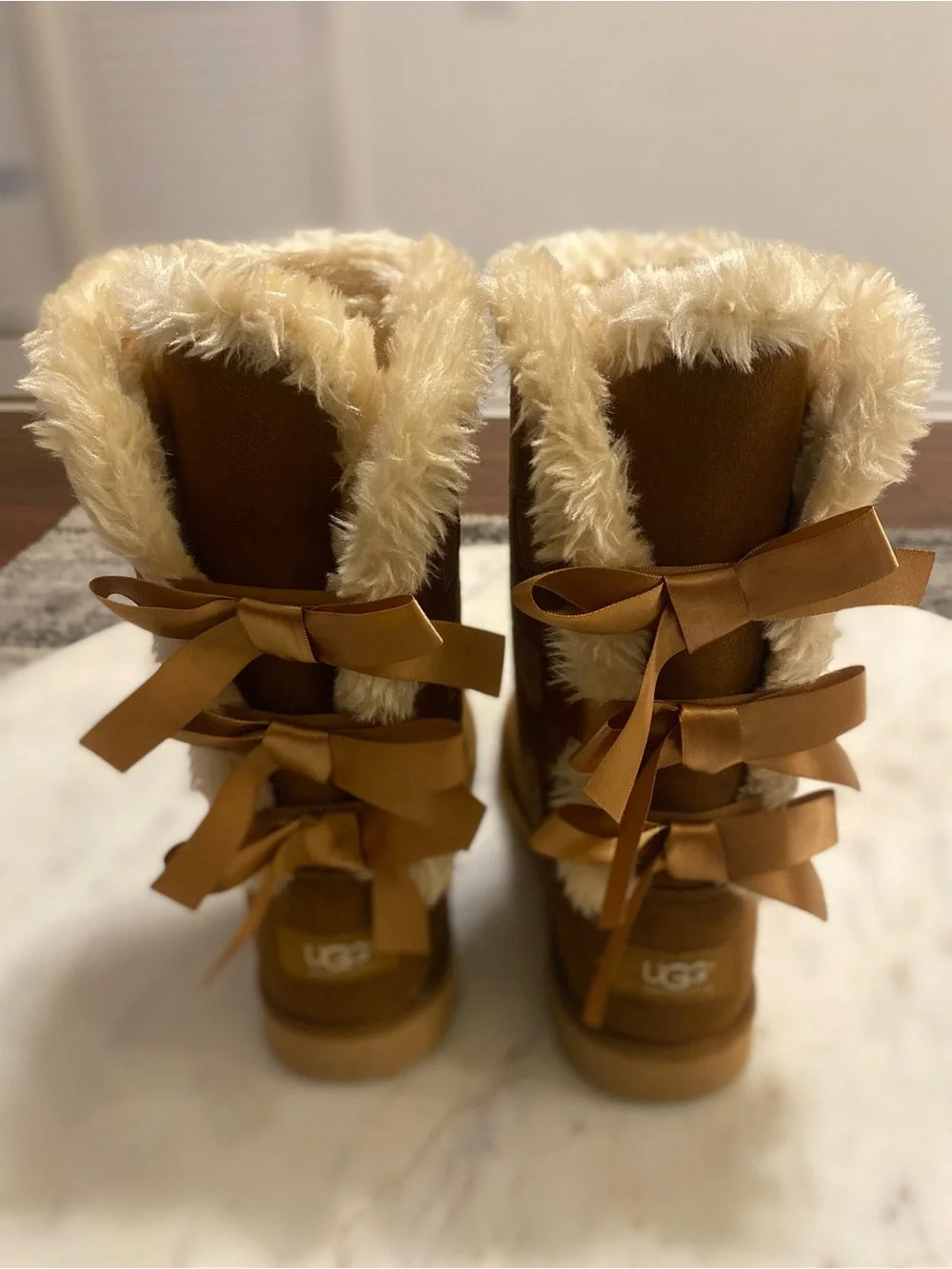 UGG cozy shearling